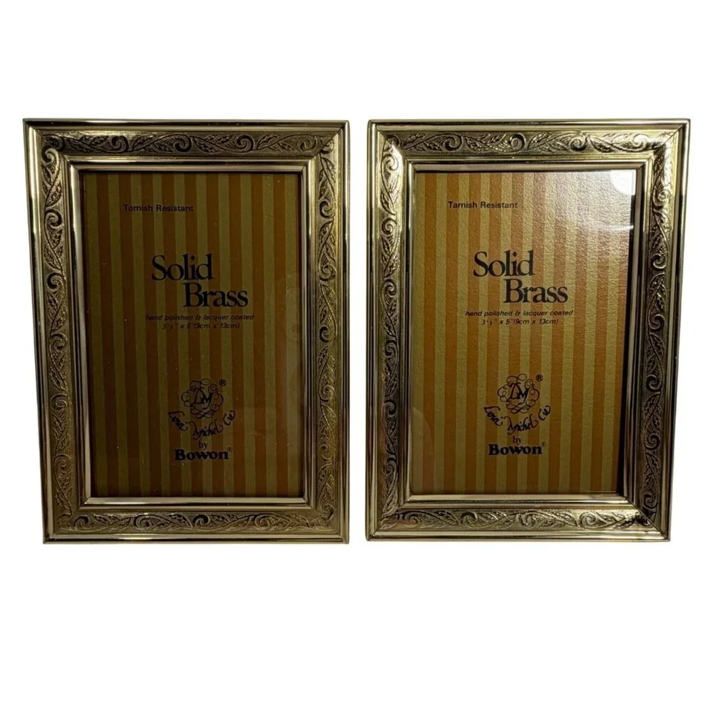 NIB Set Of 2 BOWON Solid Brass Intricate Floral Table Top Photo Frames 3.5x5